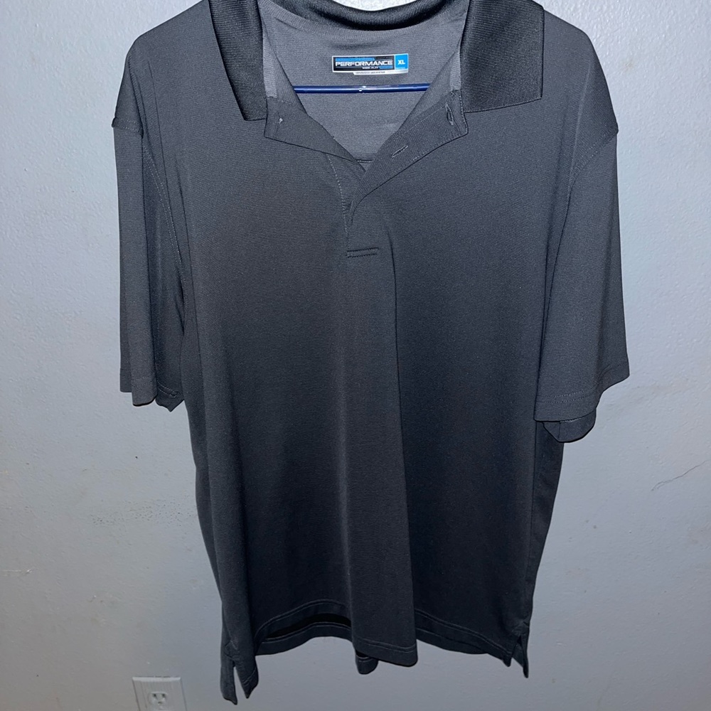 Mens Roundtree & York collard shirt